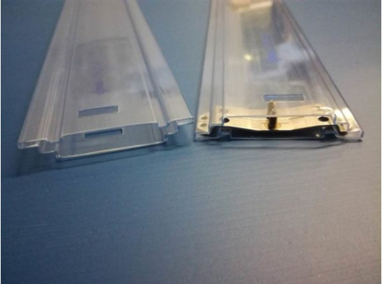 Chiari tubi statici del PVC/PC ESD di colore anti per l'imballaggio dell'IC SMT