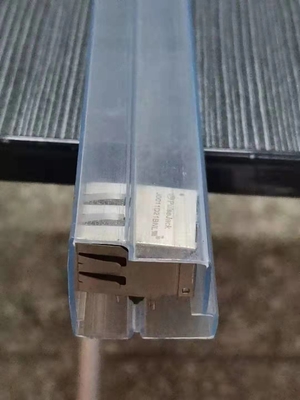 Metropolitana del quadrato 10e6-10e9 ESD del PVC, tubi di spedizione di plastica per i componenti elettronici
