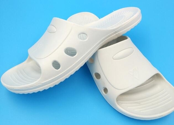Anti pantofole statiche DLX 9102B del PVC dello Spu degli accessori bianchi del locale senza polvere