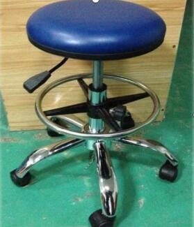 Sedia di cuoio delle feci della schiuma ESD dell'unità di elaborazione, panchetto ergonomico di compito per elettronica